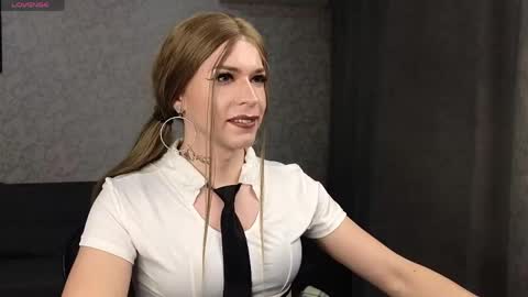 Anna online show from 05-14-26, 10:16