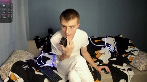 Snapshot of anna_jason chatting on 12-13-24, 09:52 Fansly Jason sweet ass online show from 12-13-24, 09:52