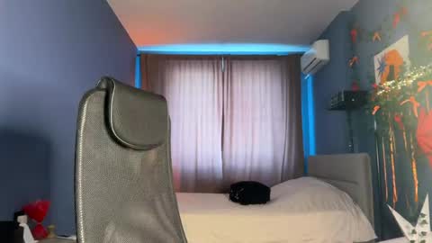 Anna online show from 05-24-26, 11:48