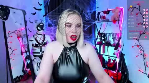 Anna online show from 10-31-25, 02:12