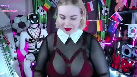Snapshot of anna_maxwell chatting on 07-04-26, 02:07 Anna online show from 07-04-26, 02:07