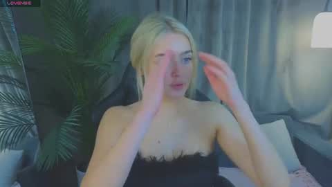 Anna online show from 06-21-26, 05:15