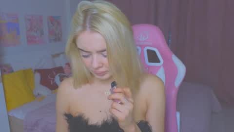 Anna online show from 06-26-26, 06:45