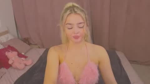 Anna online show from 07-10-26, 04:31