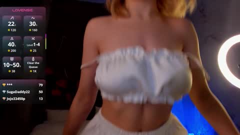 Anna online show from 10-30-25, 01:29