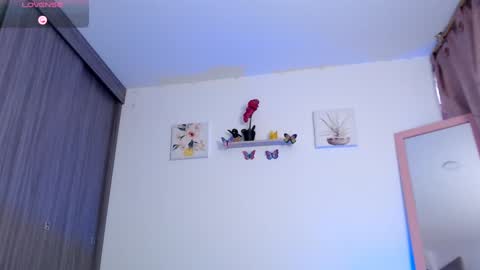 Snapshot of anna_ross_ chatting on 02-03-25, 05:14 Anna independent model online show from 02-03-25, 05:14