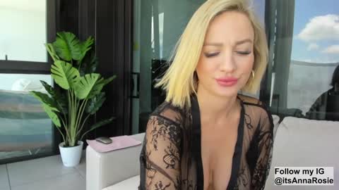 Anna online show from 01-20-25, 02:22