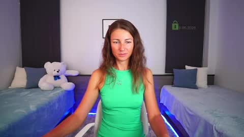 Anna Shine online show from 05-16-26, 10:36