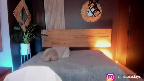 Anna online show from 03-08-26, 03:54