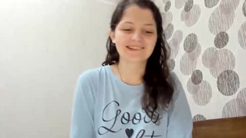 Snapshot of annaahcharm chatting on 02-05-25, 10:22 annaahcharm online show from 02-05-25, 10:22
