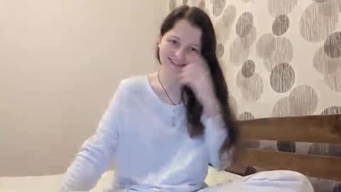 annaahcharm online show from 05-11-26, 10:21