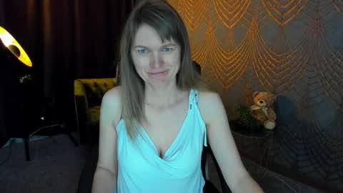 Annabel online show from 05-03-26, 05:24