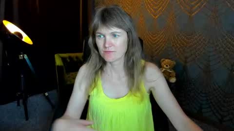 Snapshot of annabel_xxx chatting on 06-27-26, 12:55 Annabel online show from 06-27-26, 12:55