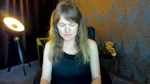 Snapshot of annabel_xxx chatting on 08-02-26, 05:28 Annabel online show from 08-02-26, 05:28