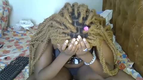 annabellapretty online show from 02-19-25, 05:05