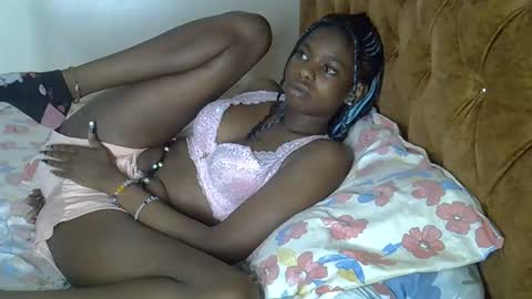 annabellapretty online show from 03-08-26, 05:44