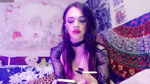 Snapshot of annabelleisdead chatting on 01-10-25, 07:46 annabelleisdead online show from 01-10-25, 07:46