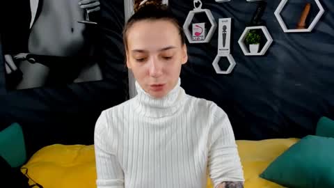 annabishop online show from 02-11-25, 03:18