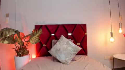 AnnaBrooks online show from 03-05-26, 11:45