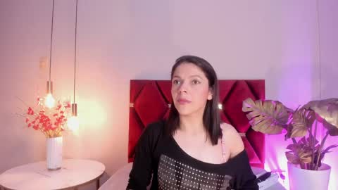 AnnaBrooks online show from 04-23-26, 12:01