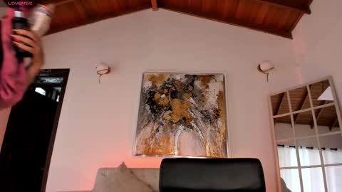 Snapshot of annabrooks_ chatting on 11-22-25, 07:46 Anna Brooks online show from 11-22-25, 07:46