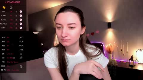 Anna online show from 04-22-26, 02:14