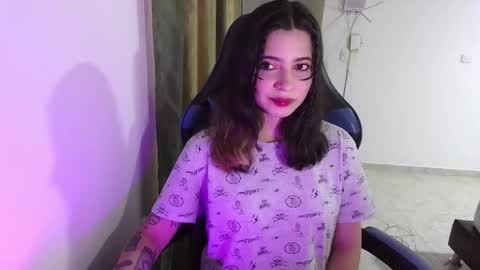 Anna online show from 10-04-25, 09:46