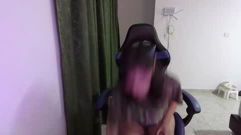 Anna online show from 10-11-25, 02:55