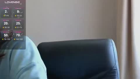 Snapshot of annadutton chatting on 07-27-26, 05:25 Luna online show from 07-27-26, 05:25
