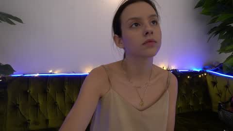 Snapshot of annaelys chatting on 01-29-25, 10:22 Anna online show from 01-29-25, 10:22