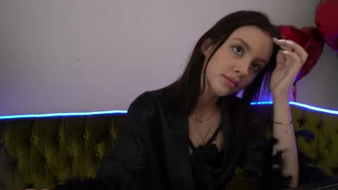 Snapshot of annaelys chatting on 03-06-25, 01:48 Anna online show from 03-06-25, 01:48