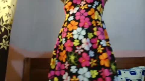 Snapshot of annahhotgirl chatting on 01-20-25, 07:47 annahhotgirl online show from 01-20-25, 07:47