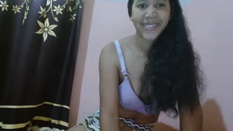 Snapshot of annahhotgirl chatting on 02-03-25, 03:20 annahhotgirl online show from 02-03-25, 03:20