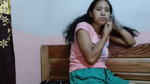 Snapshot of annahhotgirl chatting on 02-12-25, 04:00 annahhotgirl online show from 02-12-25, 04:00