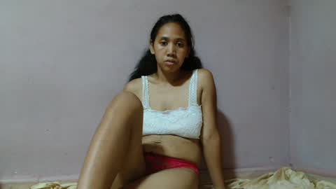 Snapshot of annahhotgirl chatting on 02-13-25, 07:10 annahhotgirl online show from 02-13-25, 07:10