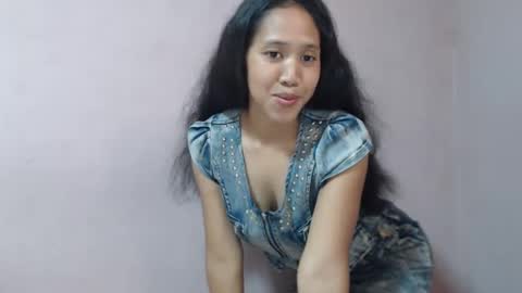 Snapshot of annahhotgirl chatting on 02-15-25, 06:44 annahhotgirl online show from 02-15-25, 06:44