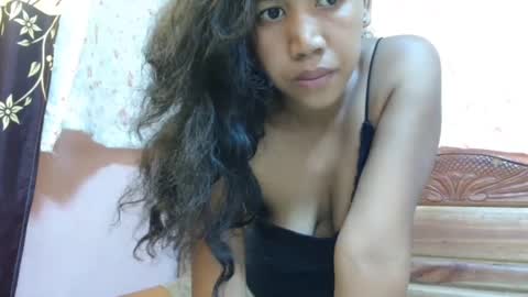 Snapshot of annahhotgirl chatting on 02-20-25, 10:27 annahhotgirl online show from 02-20-25, 10:27