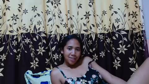 Snapshot of annahhotgirl chatting on 02-21-25, 06:48 annahhotgirl online show from 02-21-25, 06:48