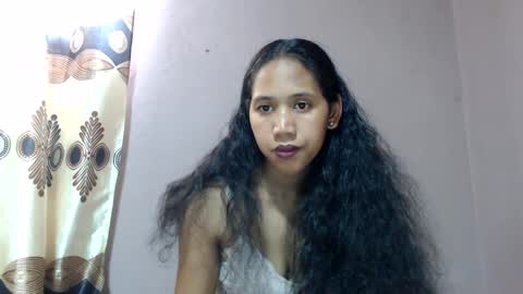 Snapshot of annahhotgirl chatting on 02-25-25, 12:55 annahhotgirl online show from 02-25-25, 12:55