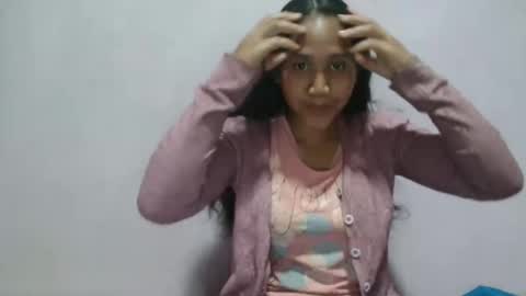 Snapshot of annahhotgirl chatting on 05-24-26, 06:46 annahhotgirl online show from 05-24-26, 06:46