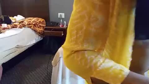 Anna Lee Cross online show from 04-24-26, 10:07
