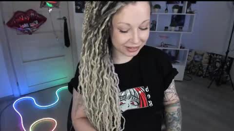 Anna online show from 04-12-26, 08:14