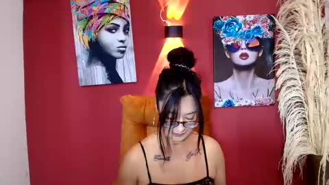 Snapshot of annaperez_ chatting on 03-08-25, 12:20   Anna  online show from 03-08-25, 12:20