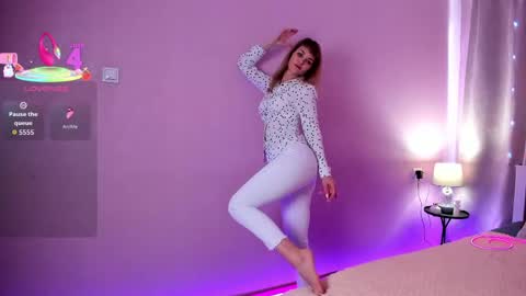 Anna online show from 06-06-26, 01:00