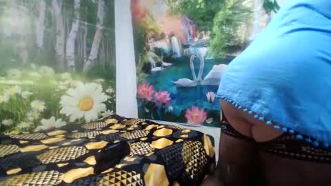 AnnaxGoldX online show from 04-29-26, 02:10