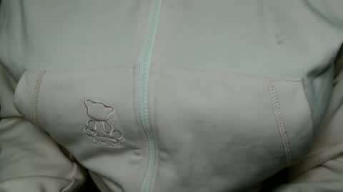 Bella online show from 03-25-26, 05:19