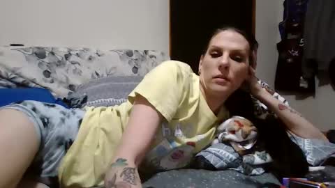 anne online show from 12-05-25, 01:03