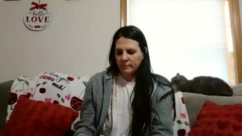 Snapshot of anne12369 chatting on 01-15-26, 02:54 anne online show from 01-15-26, 02:54