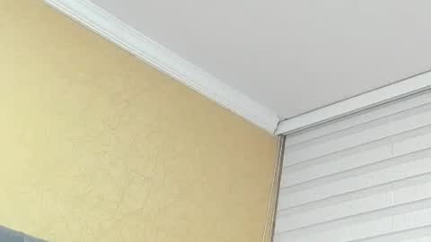 Snapshot of anne_julienne chatting on 05-29-26, 01:14 online show from 05-29-26, 01:14