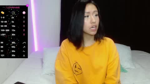 Snapshot of anne_nicholson chatting on 12-12-24, 05:10 Anne online show from 12-12-24, 05:10